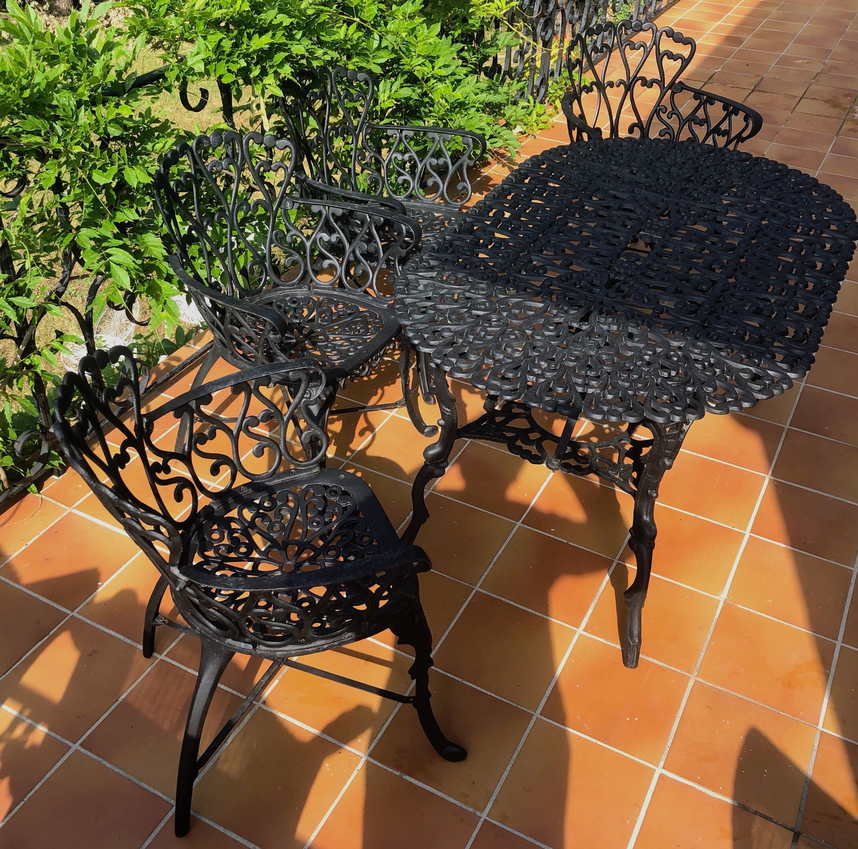 Ancient cast iron garden lounge