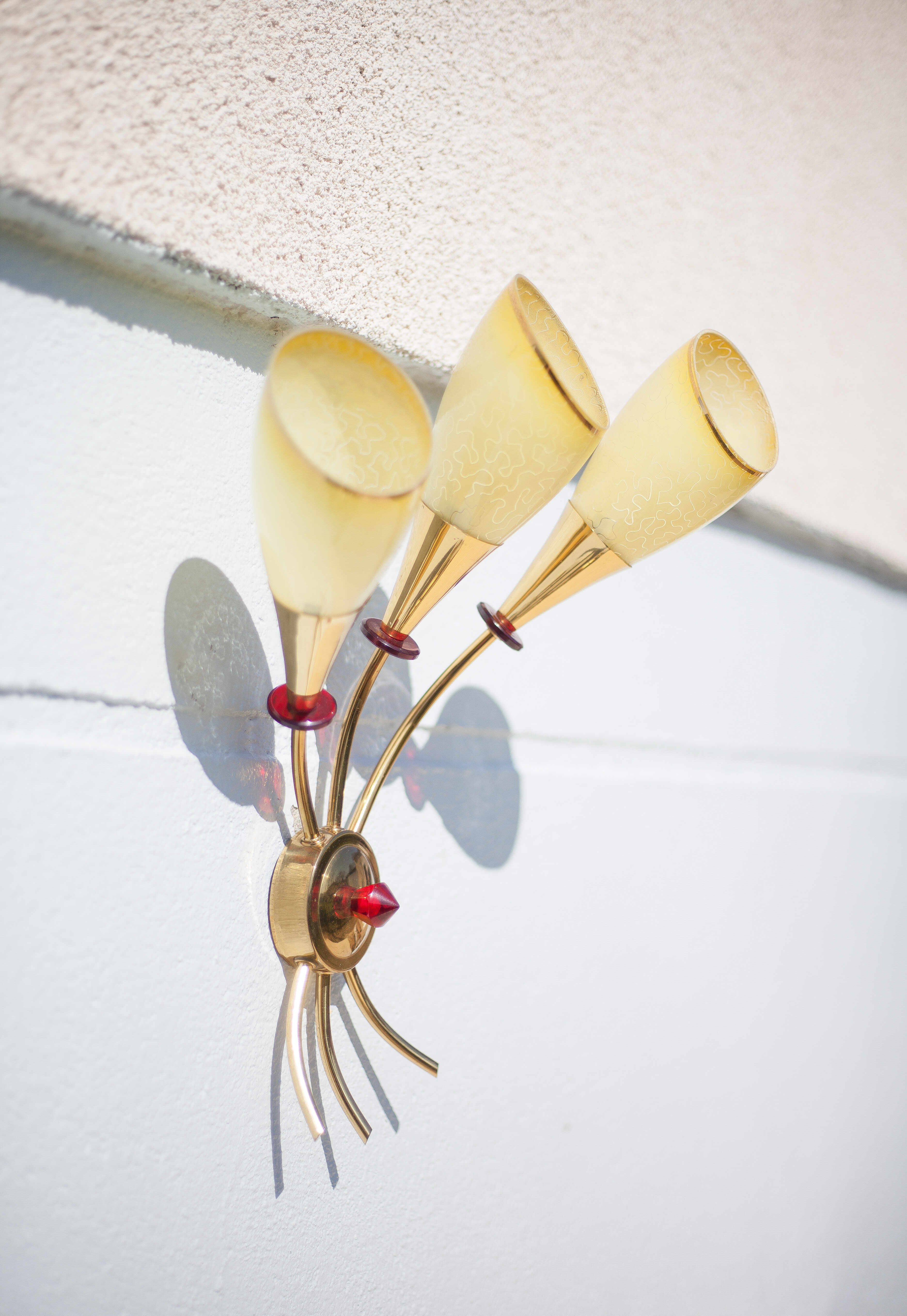 Lunel house, 3-burner wall lamp