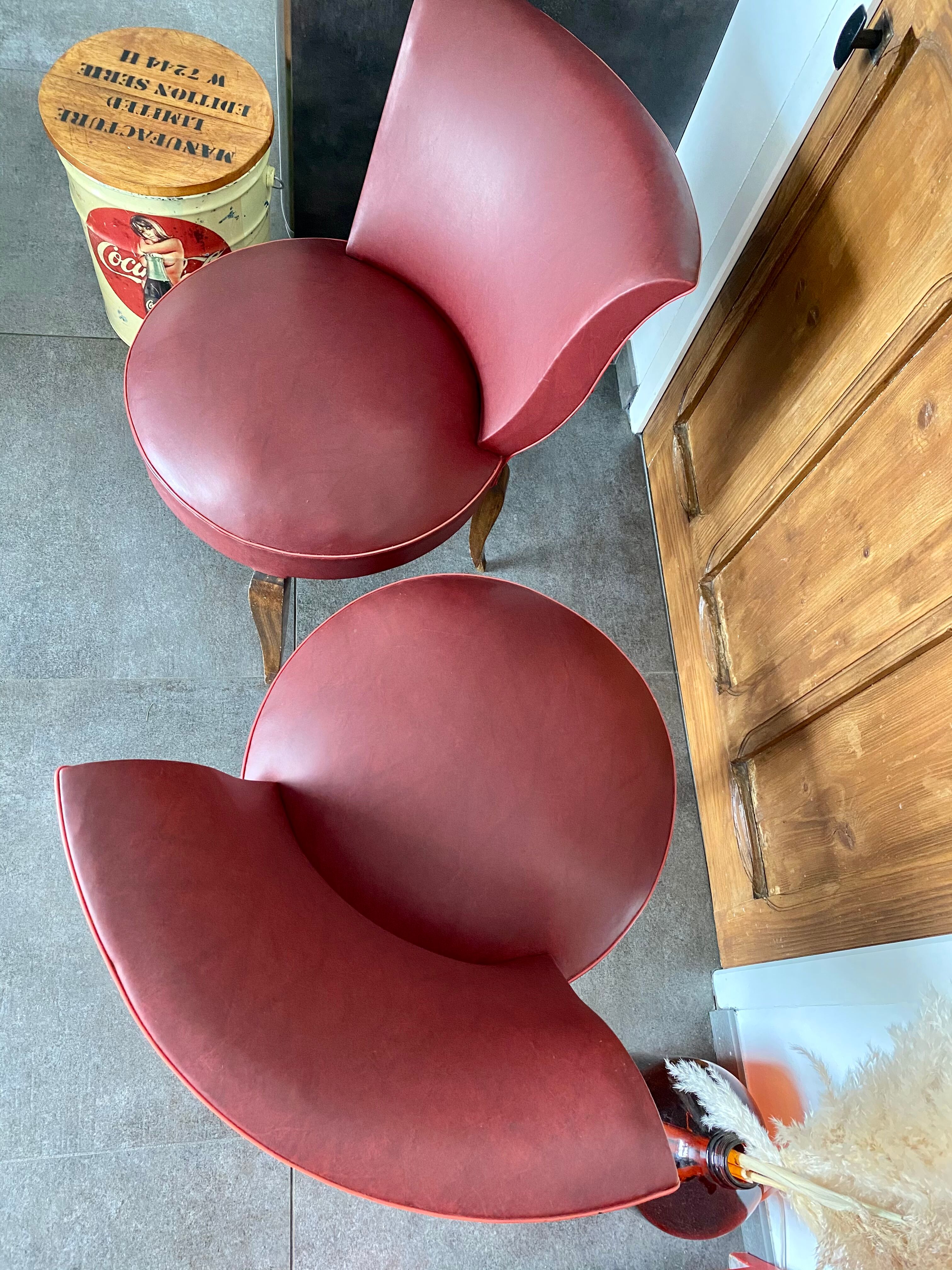 Lot 2 red toad armchair Bordeaux