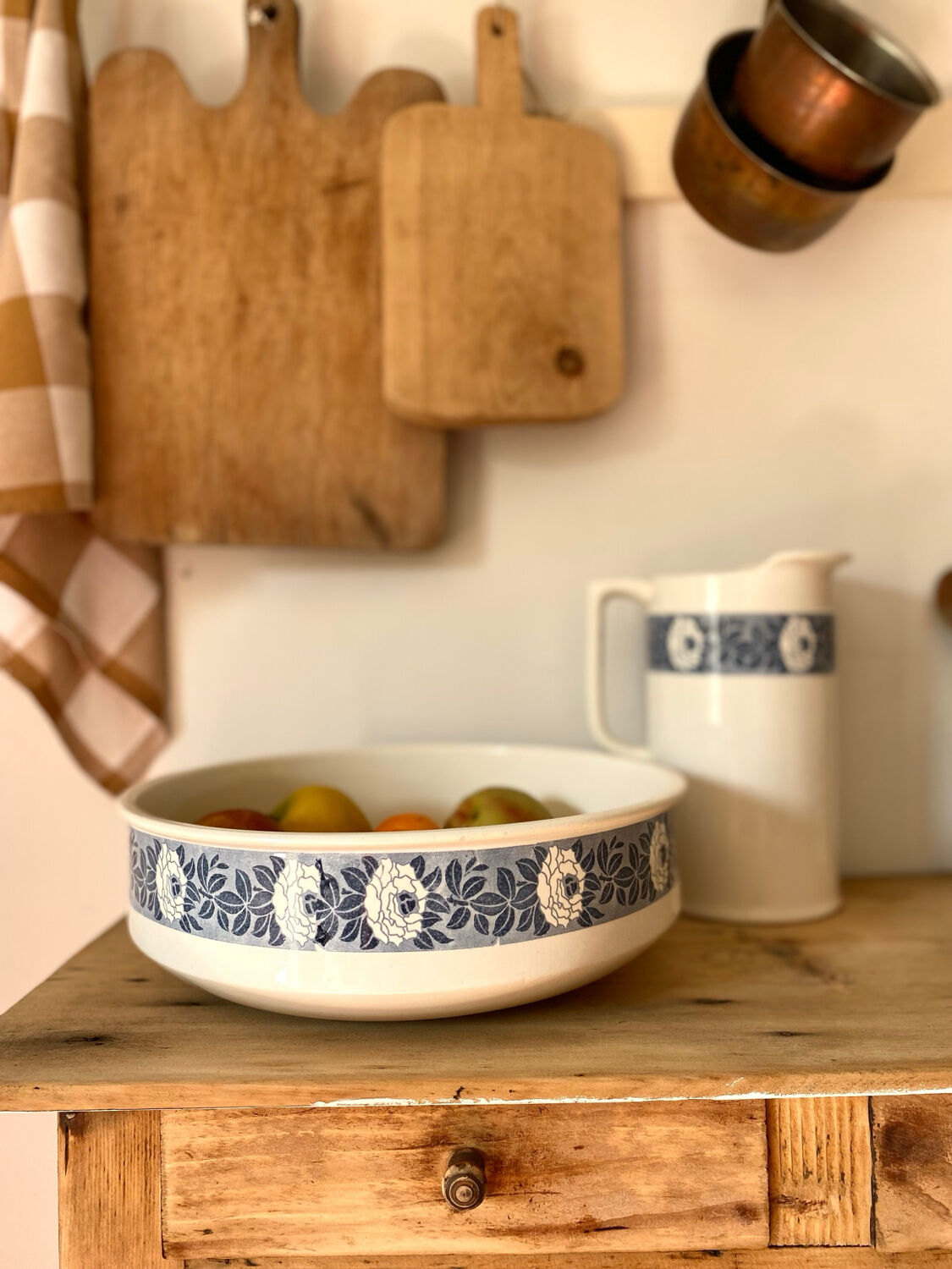 Old earthenware basin from Sarreguemines