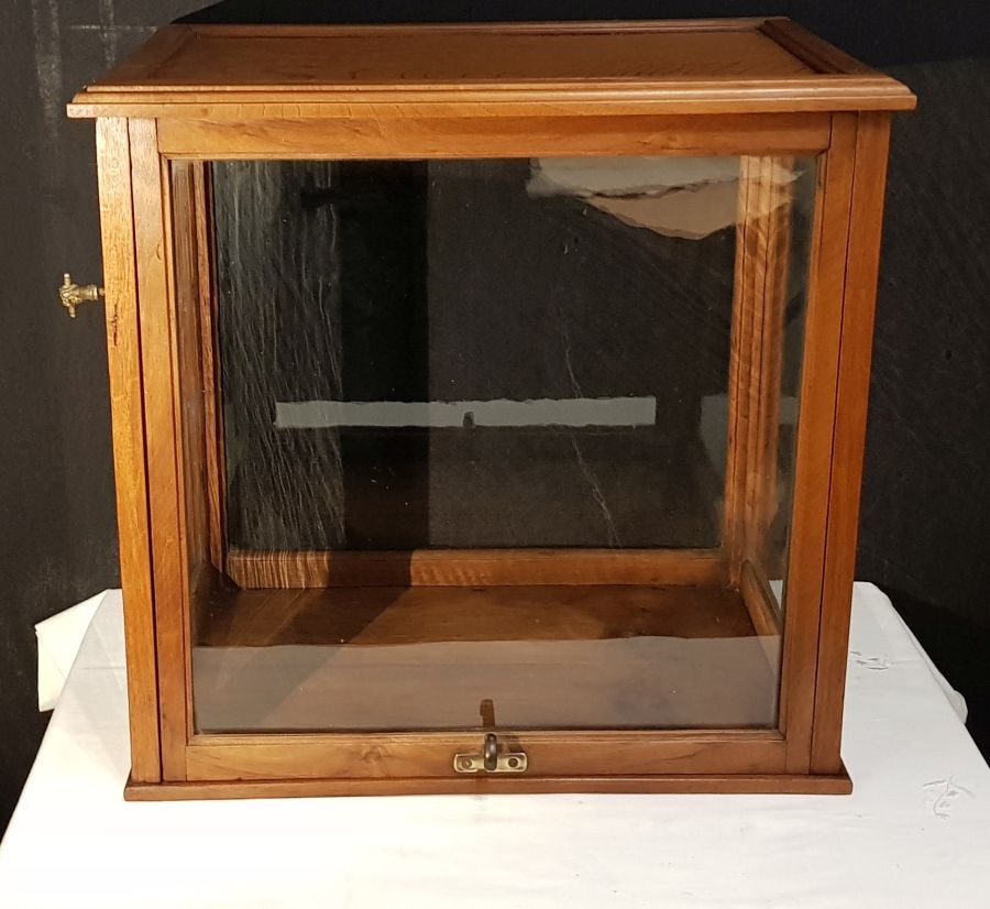 Showcase to be laid by trade