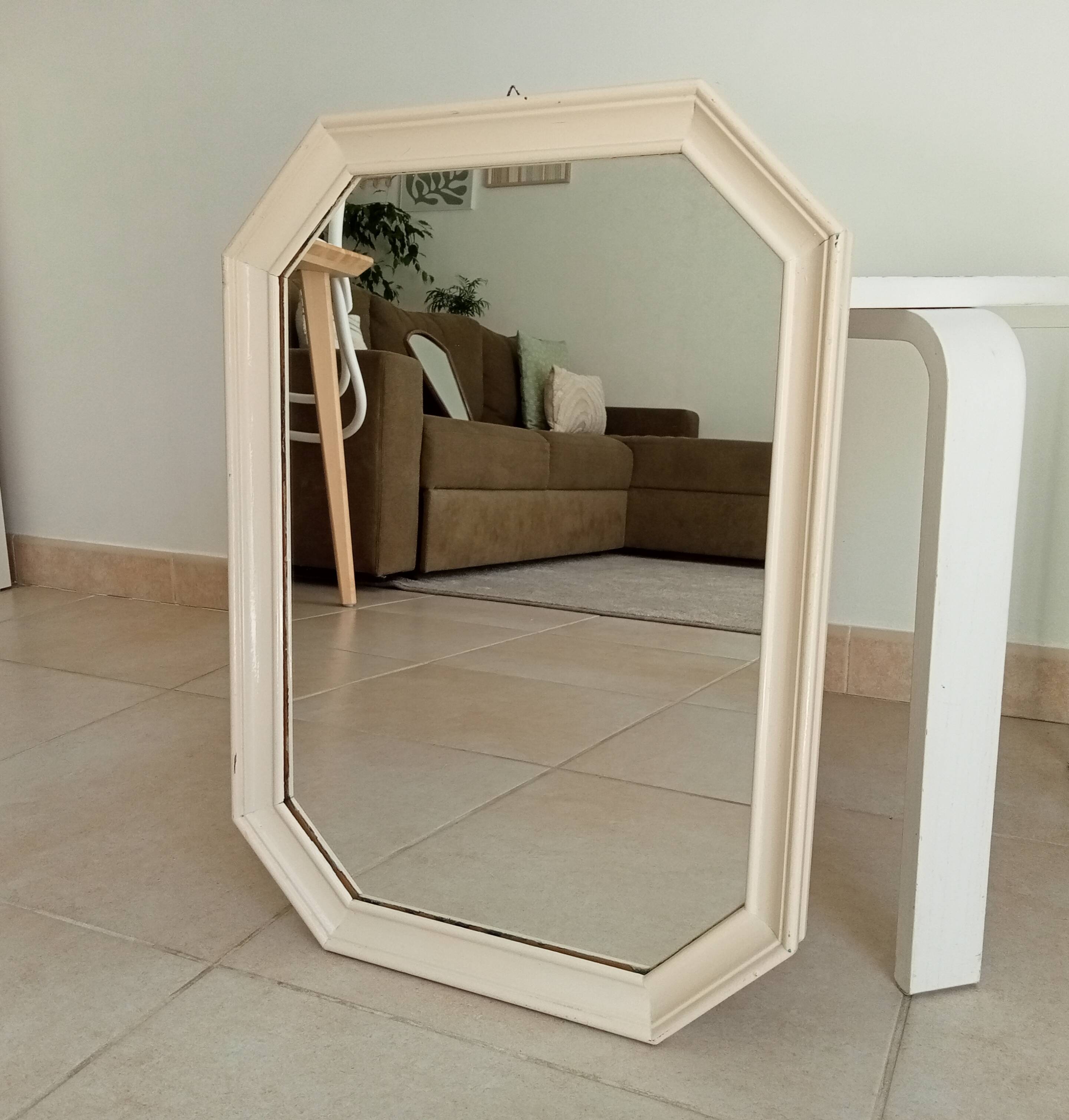 Vintage octagonal white lacquered mirror