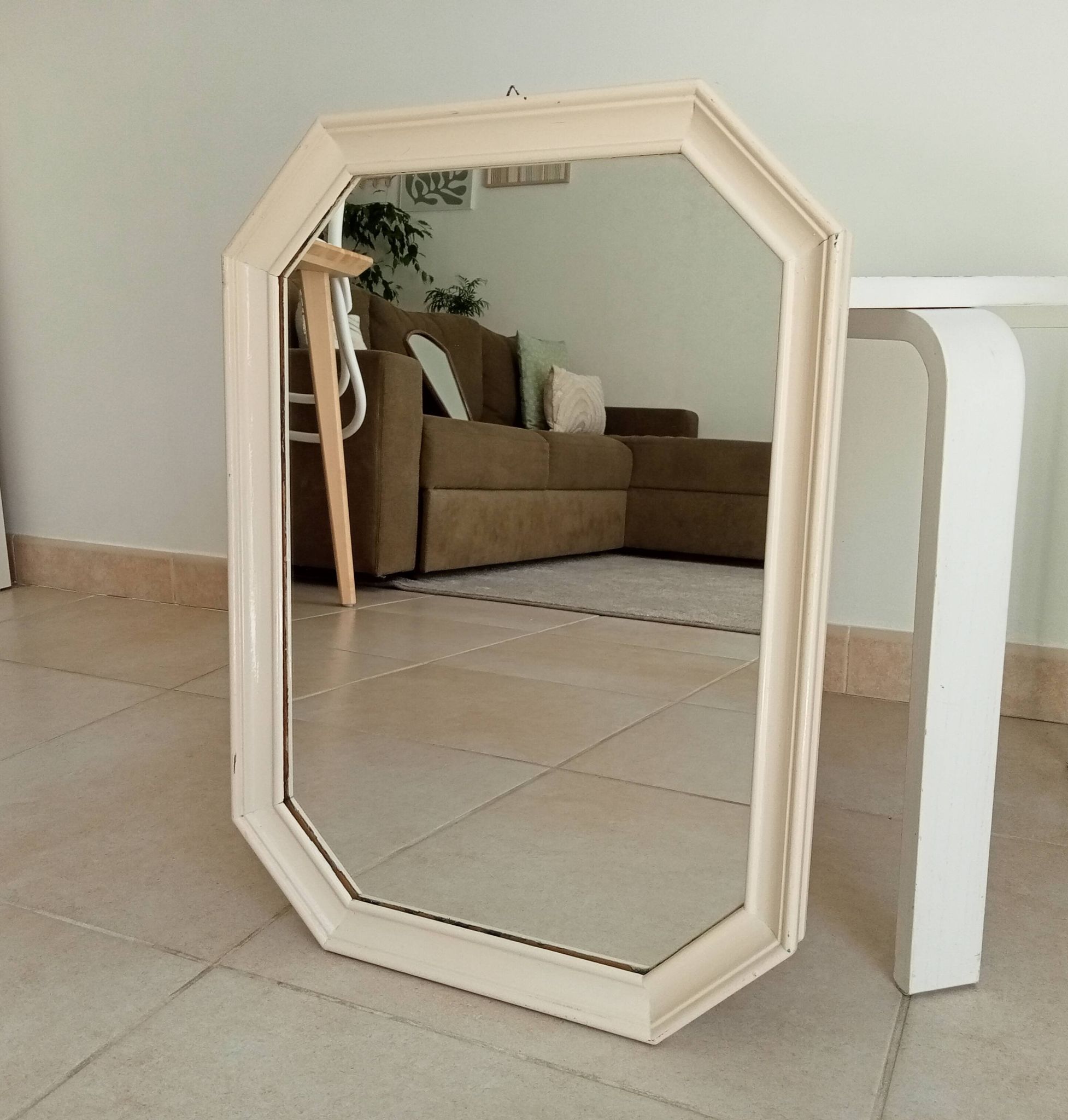 Vintage octagonal white lacquered mirror