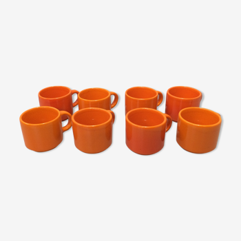 Set of 8 cups orange very 70's