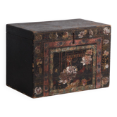 Coffre ancien peint en bois de pin – Chine, vers 1900