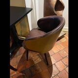 Dining room chair