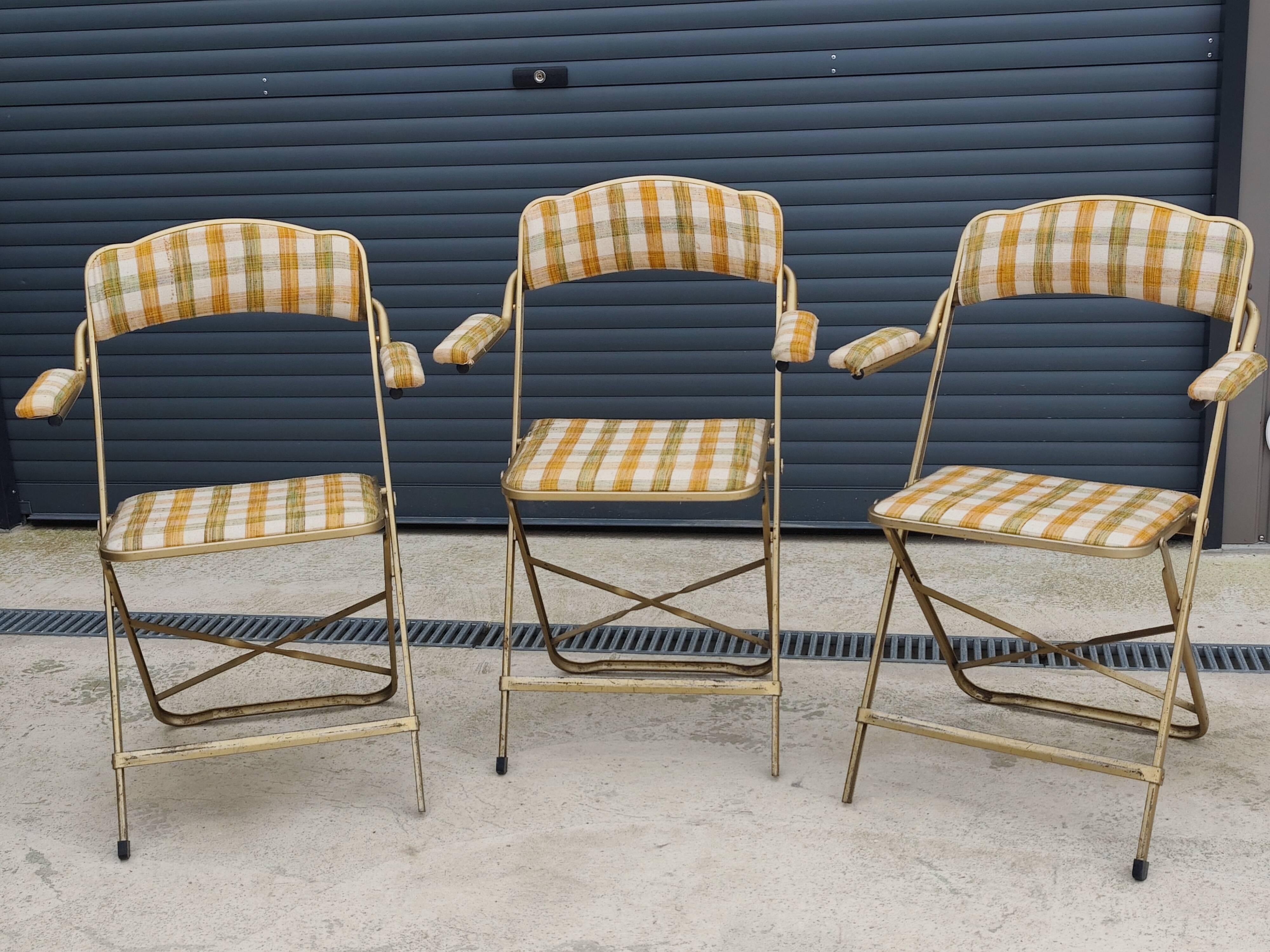 Set of 3 vintage folding armchairs