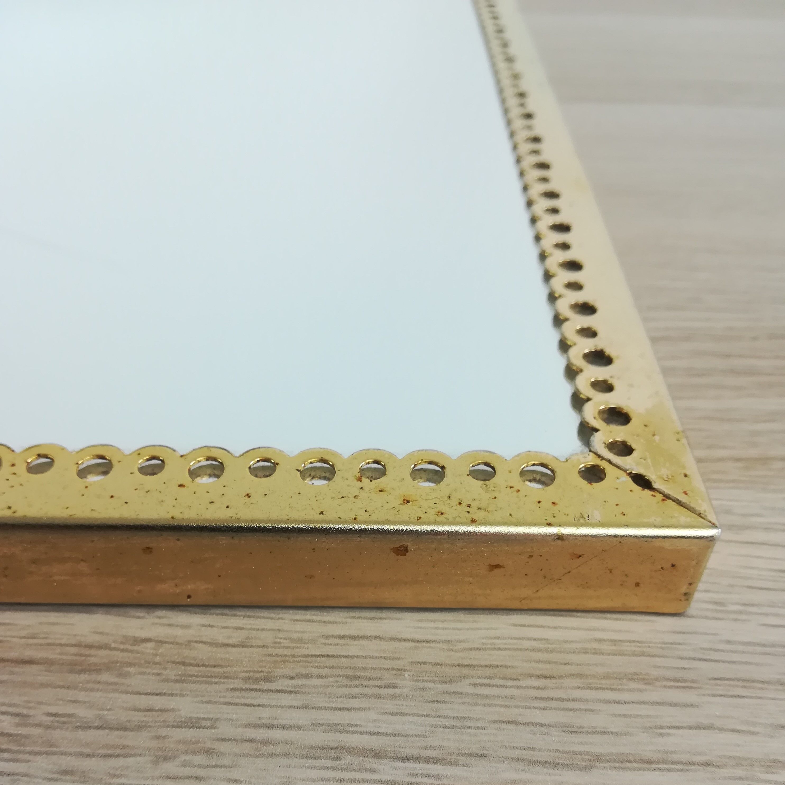 Golden mirror 40x61cm