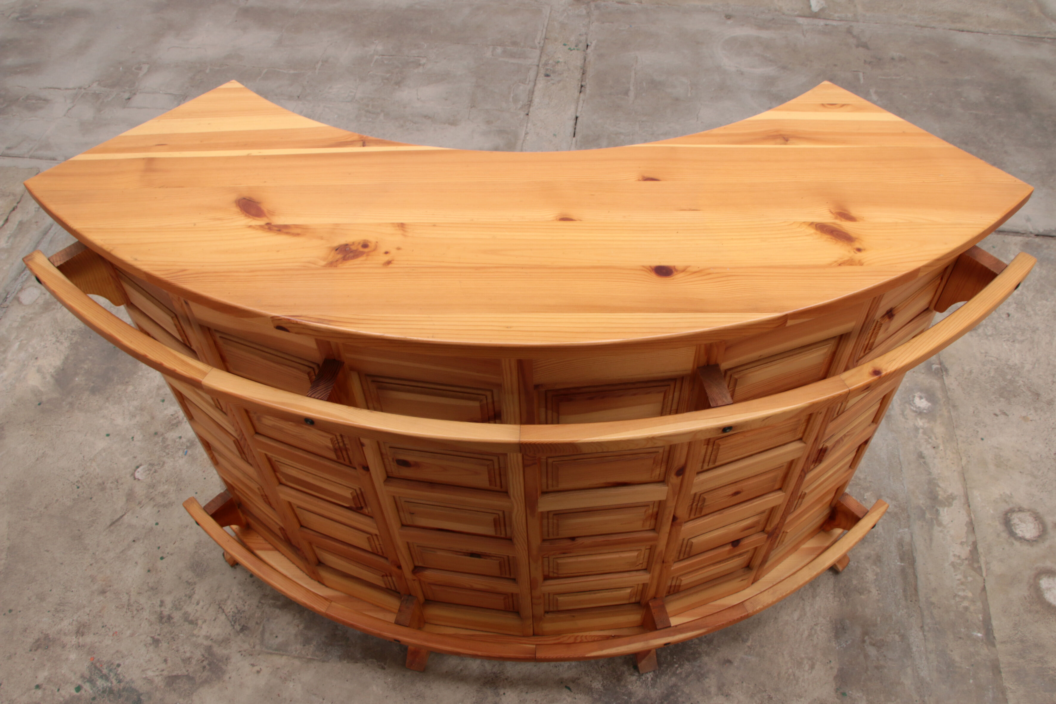Brutalist mid-century wooden bar with 3 bar chairs, 1970s