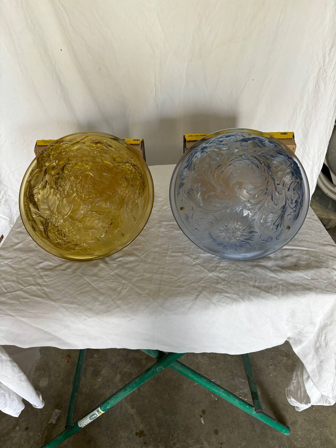 Lustre Art Deco verre moulé