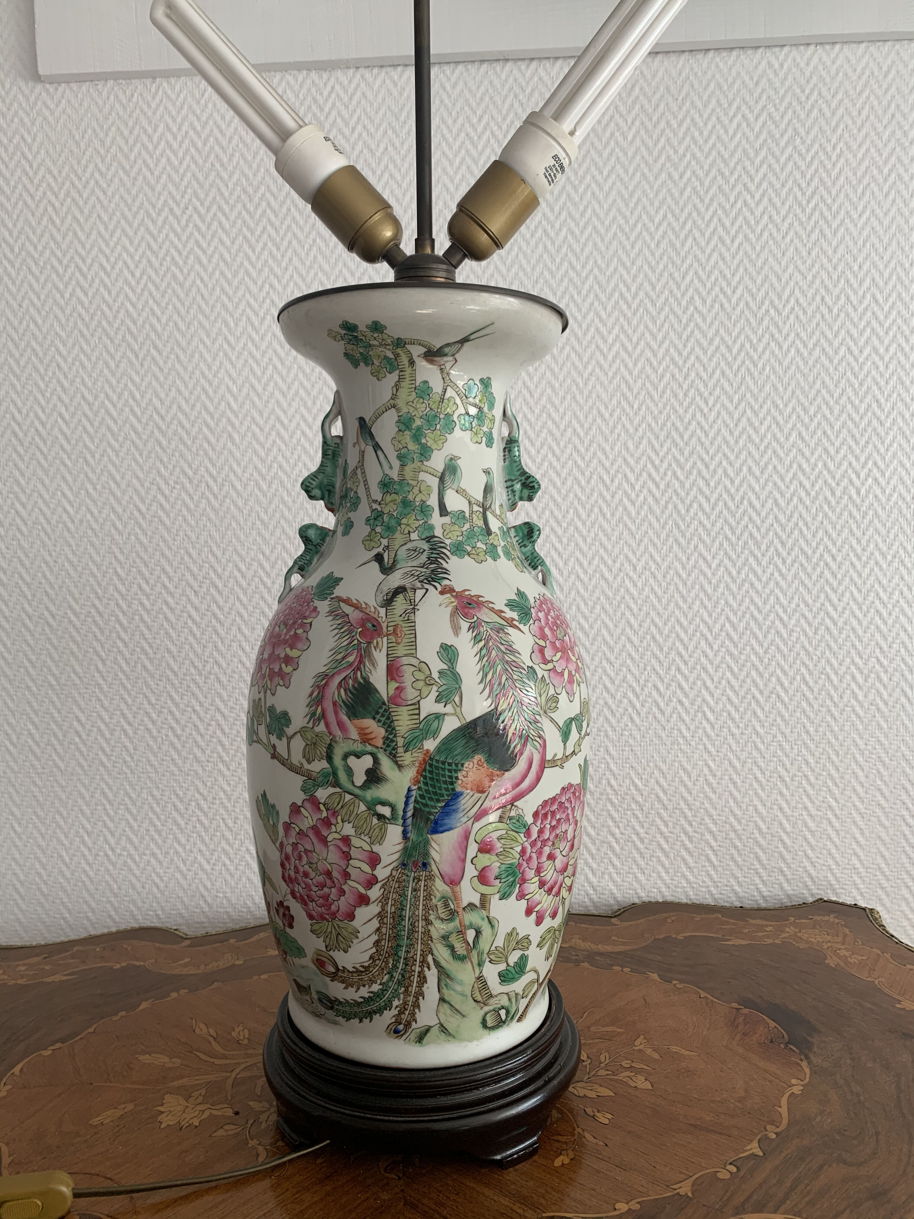 Vintage Chinese lamp