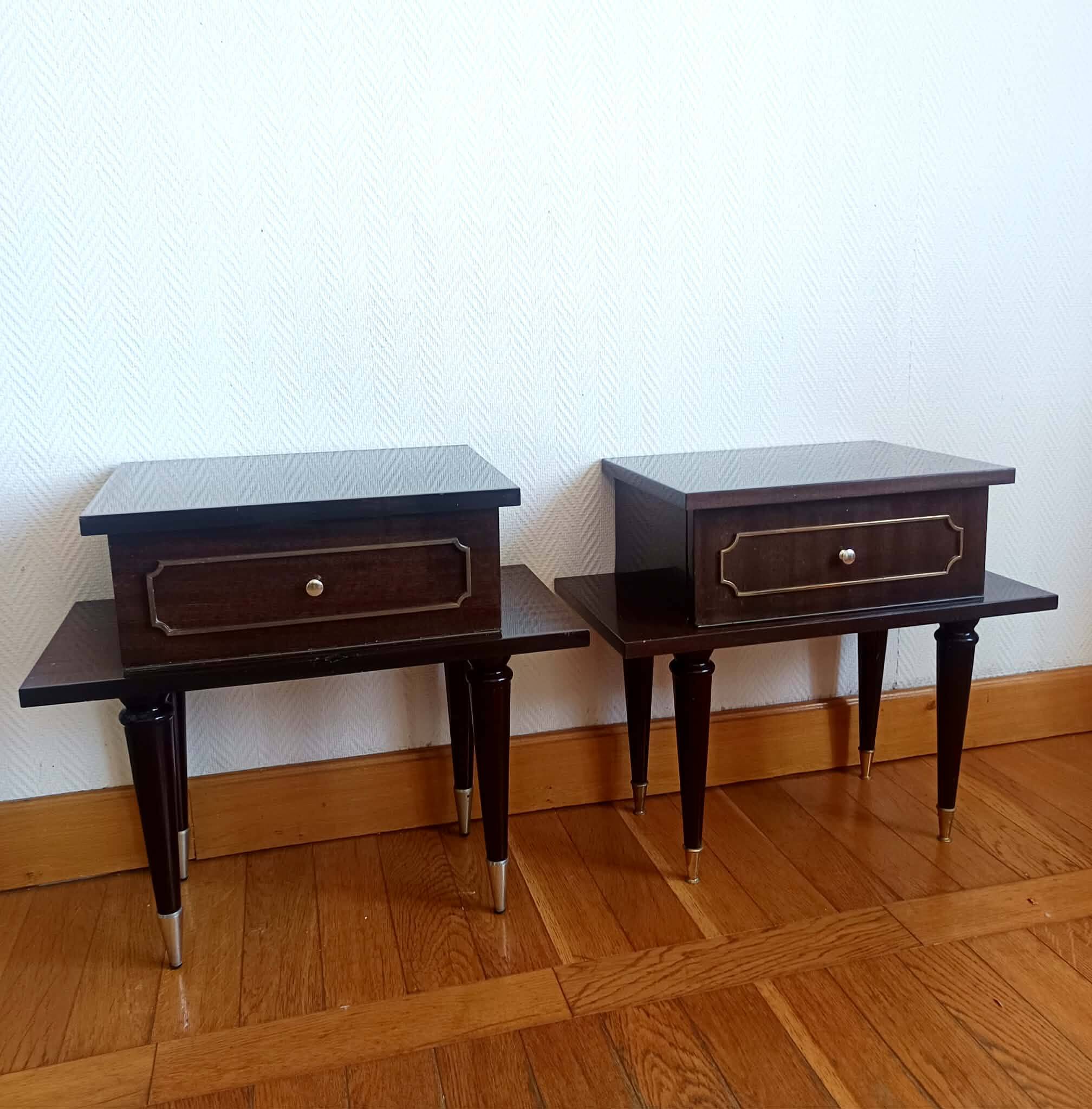 Paire de chevets en bois laqué mid-century 1950