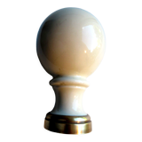 Twentieth art deco staircase ball in beige porcelain and gilded brass
