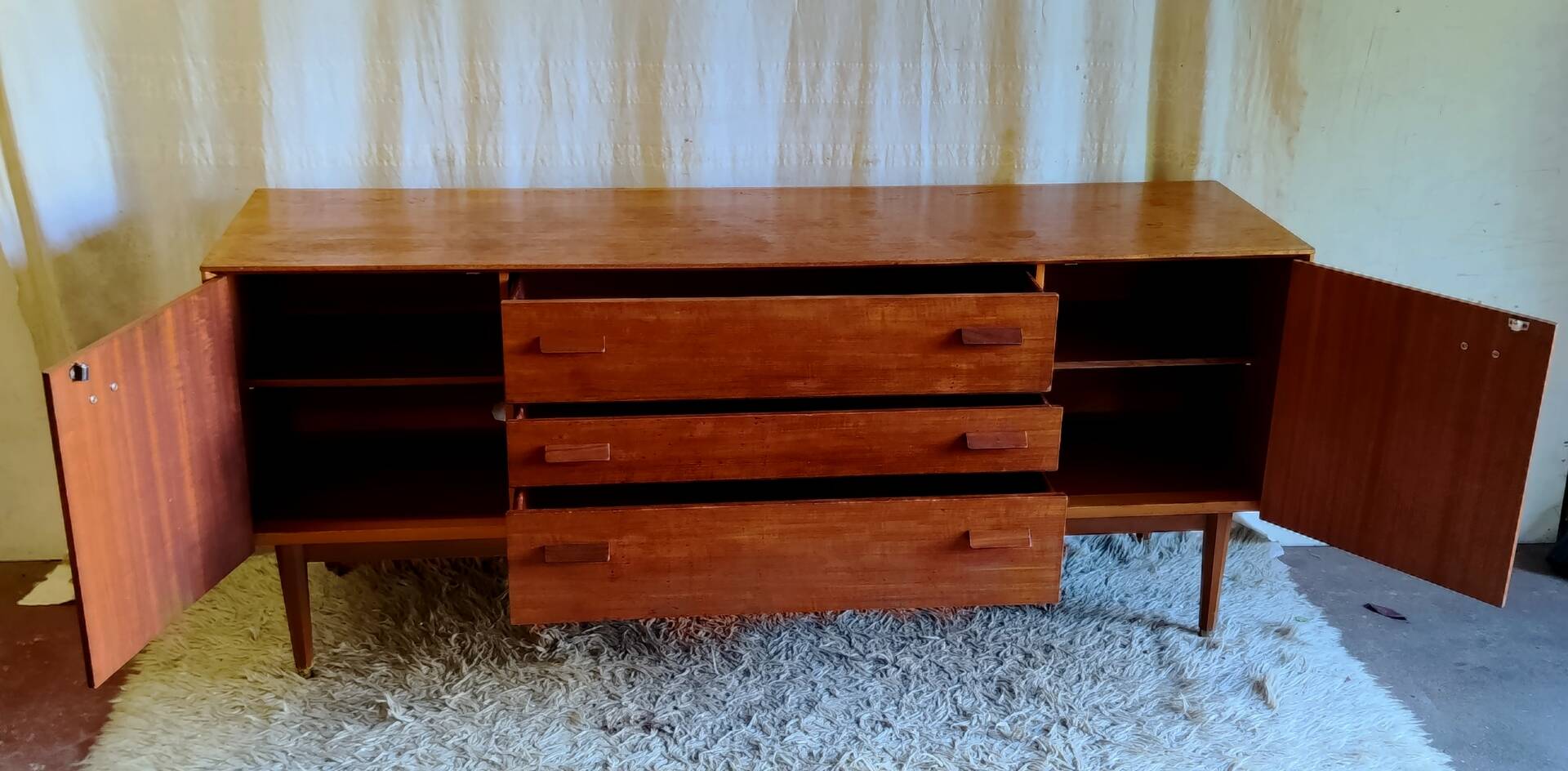 Scandinavian enfilade style in teak by G-Plan - 1960s