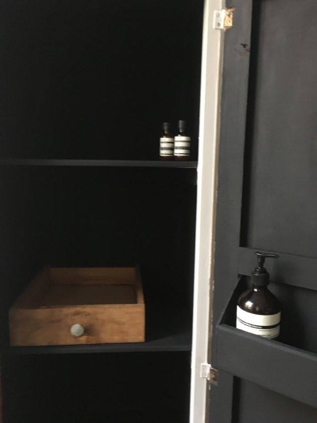 Vintage wardrobe 60'feet compass