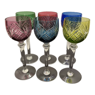 Set of 6 wine glasses from the Rhine Saint Louis in color