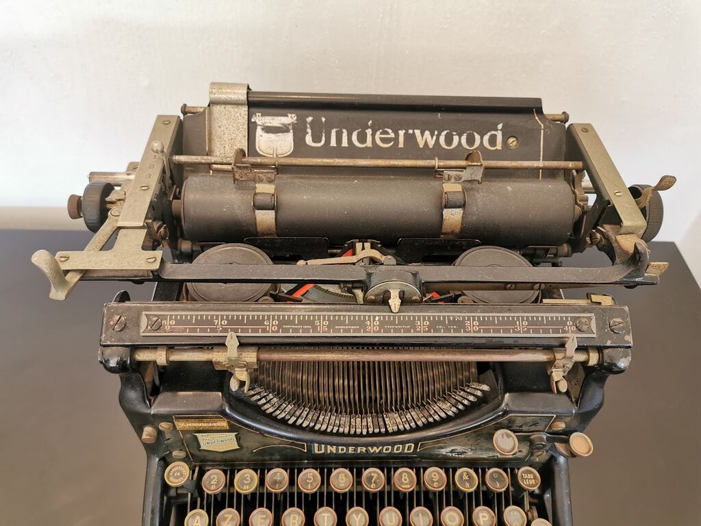 Underwood 1920 typewriter