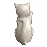 Small teapot in the shape of a cat