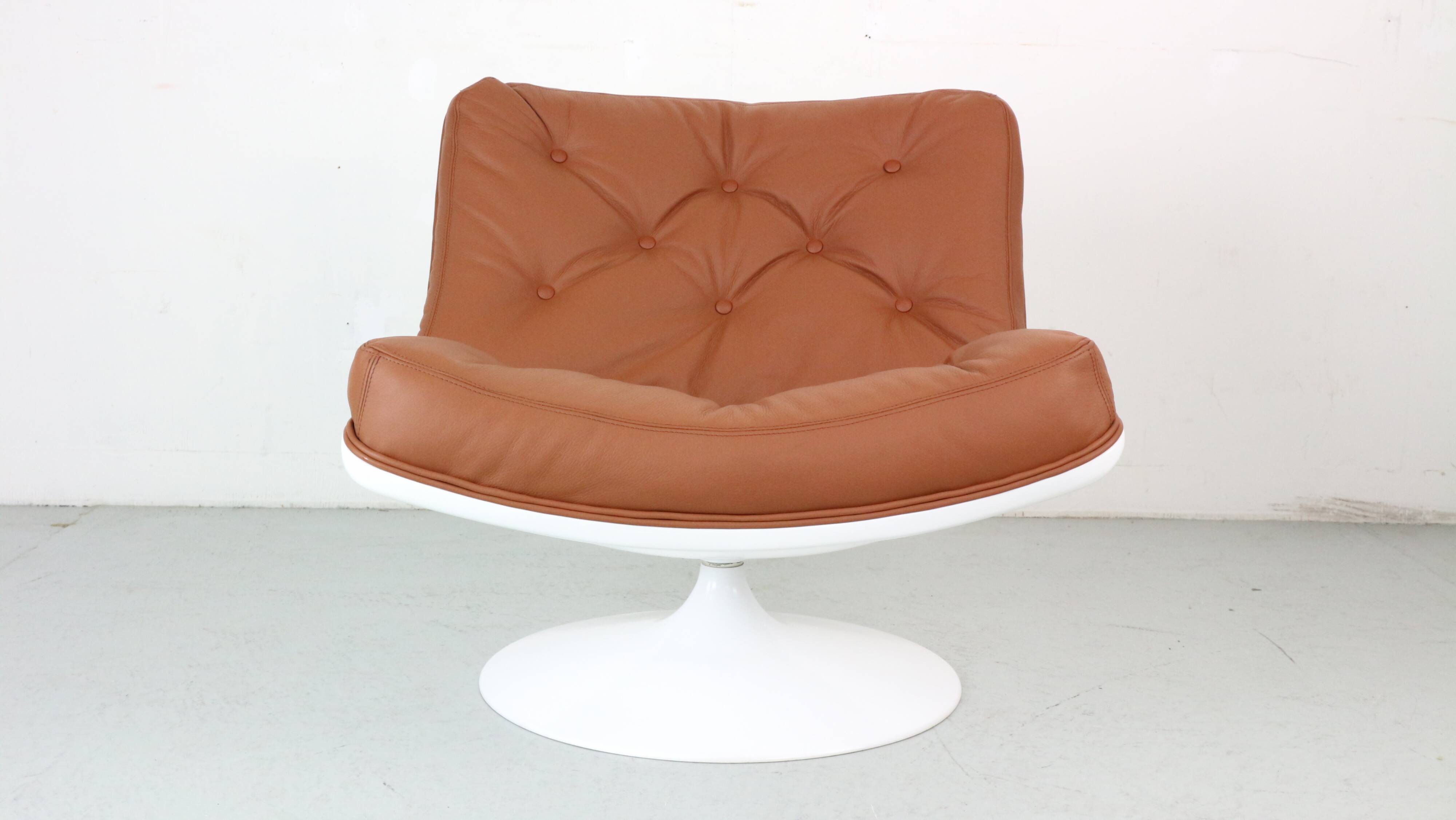 No. 976 Swivel Chair by Geoffrey Harcourt for Artifort, The Netherland