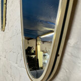 Asymmetrical free-form mirror from the 60s-70s