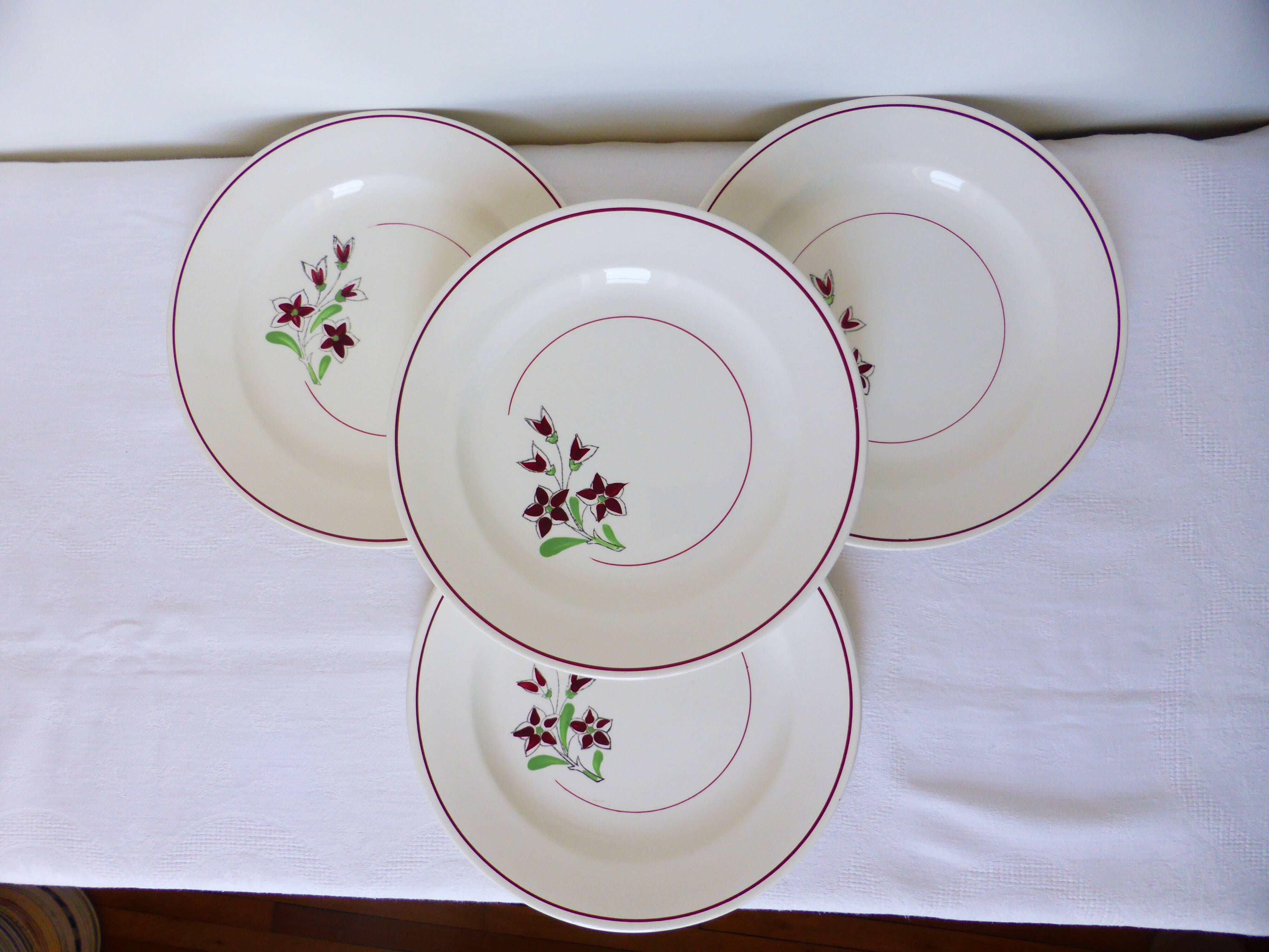 Set of 4 vintage dinner plates from the Salins factory 210636