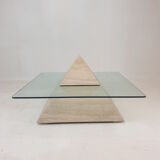 Table basse pyramidale en travertin italien, années 1980