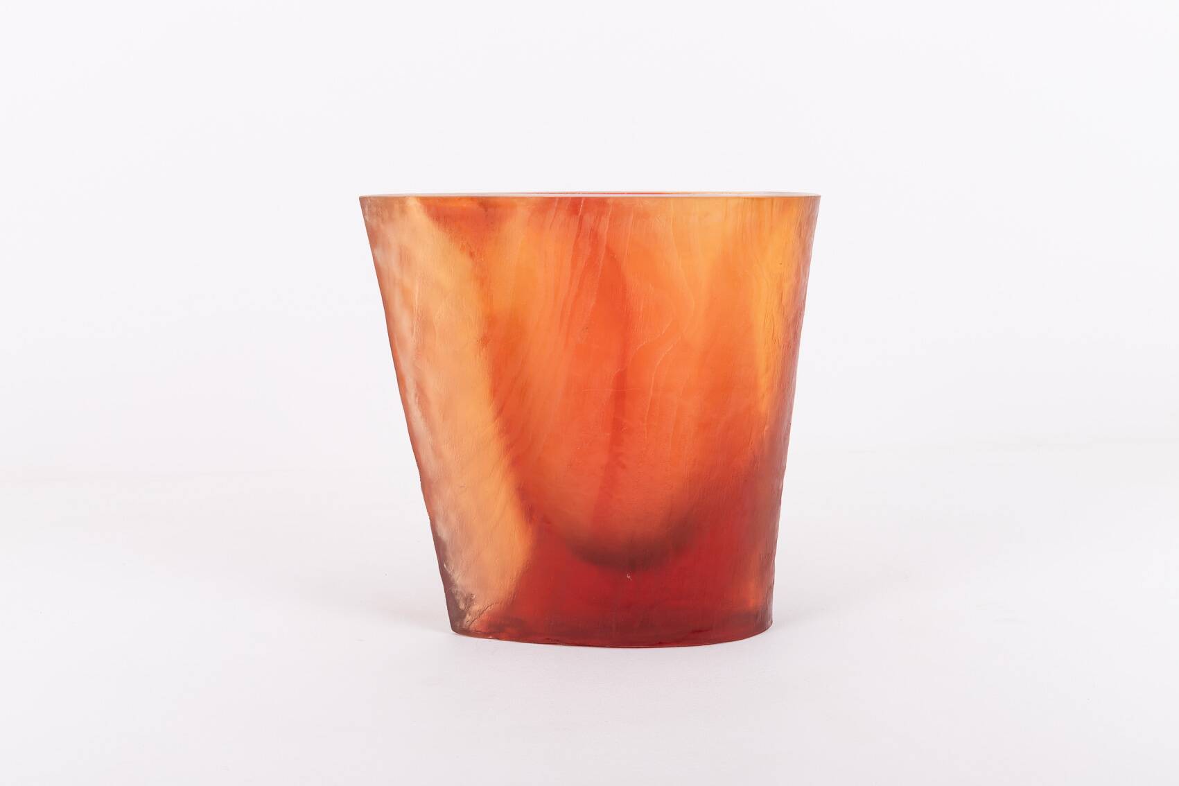 Vase en résine acrylique Terry Balle, années 1990