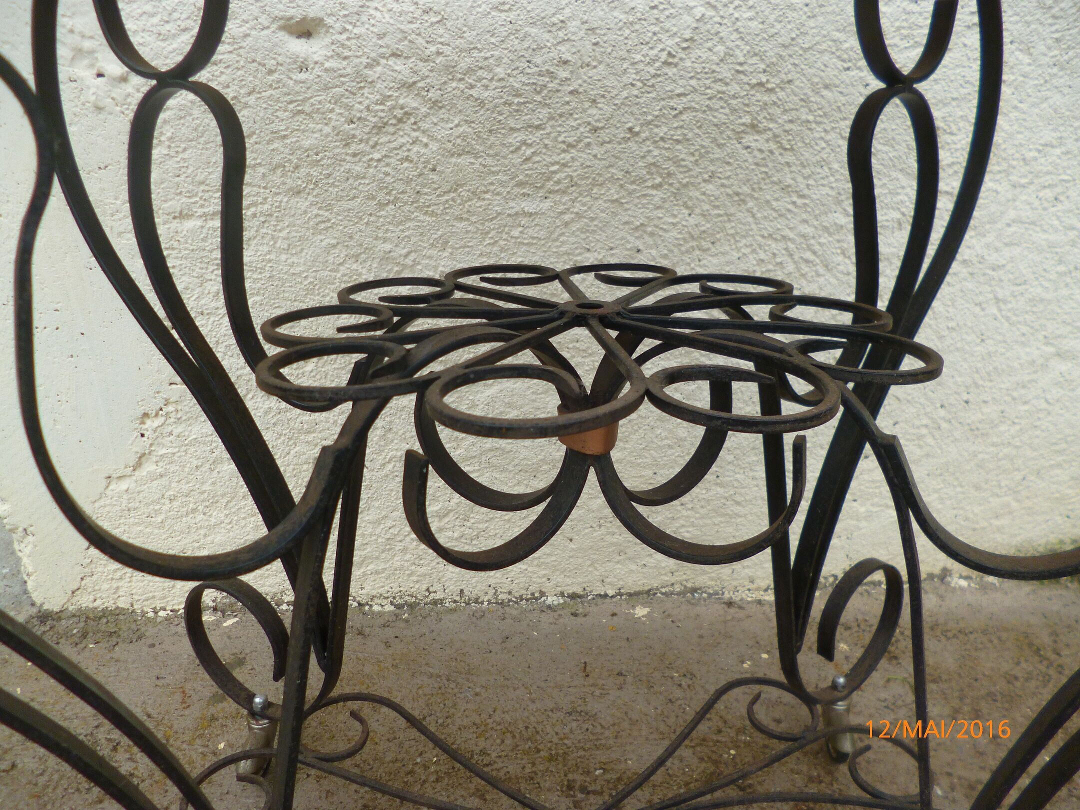 TV table roller iron forge style formica table