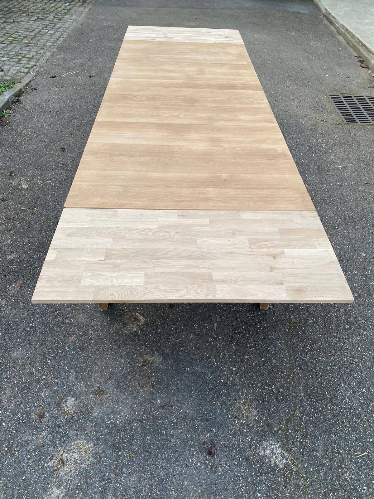 Renovated extendable farmhouse dining table in solid oak from the 19th century, 250-350.
