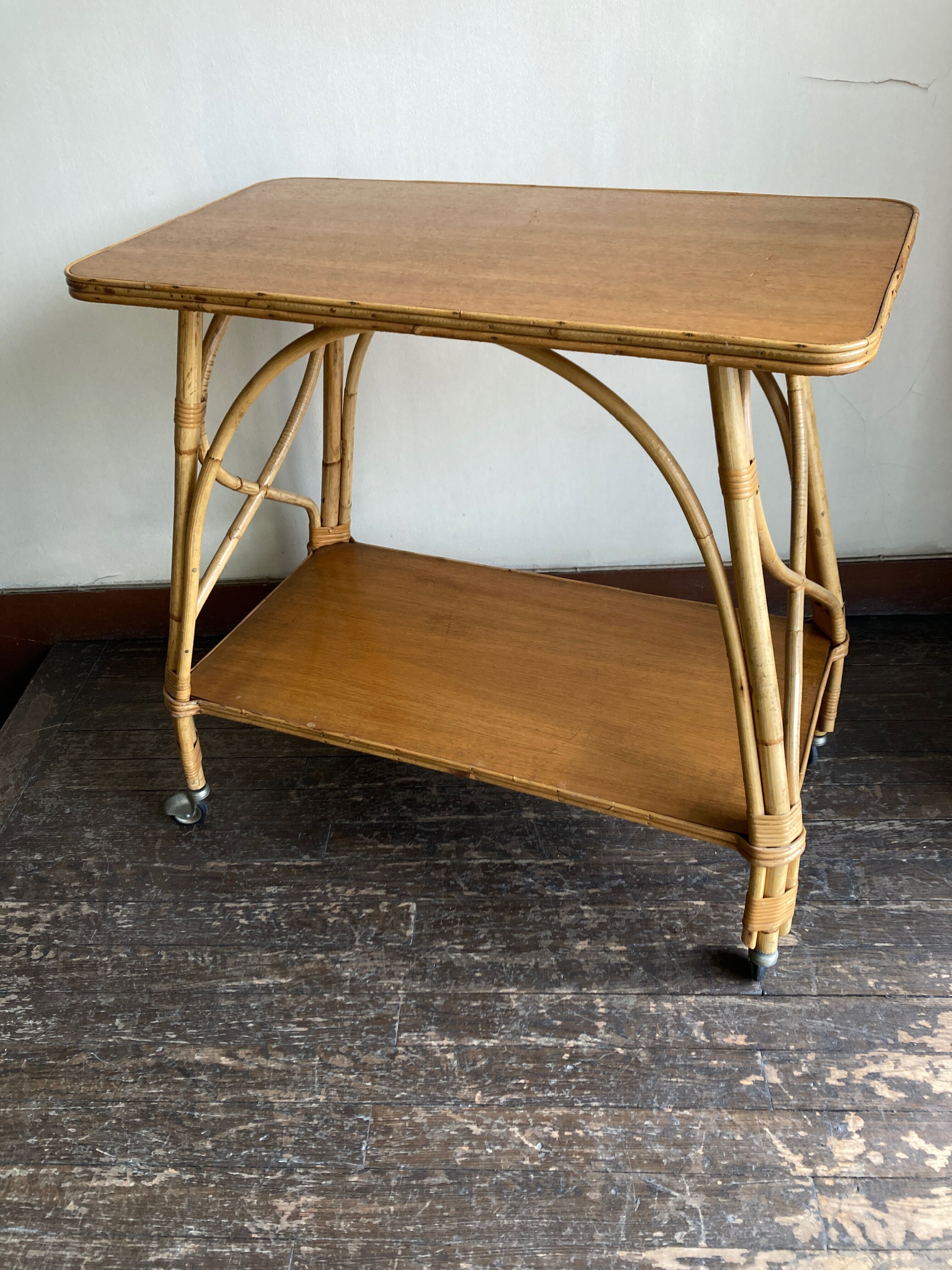 Side table provence 1960 in rattan and plyvood on wheels