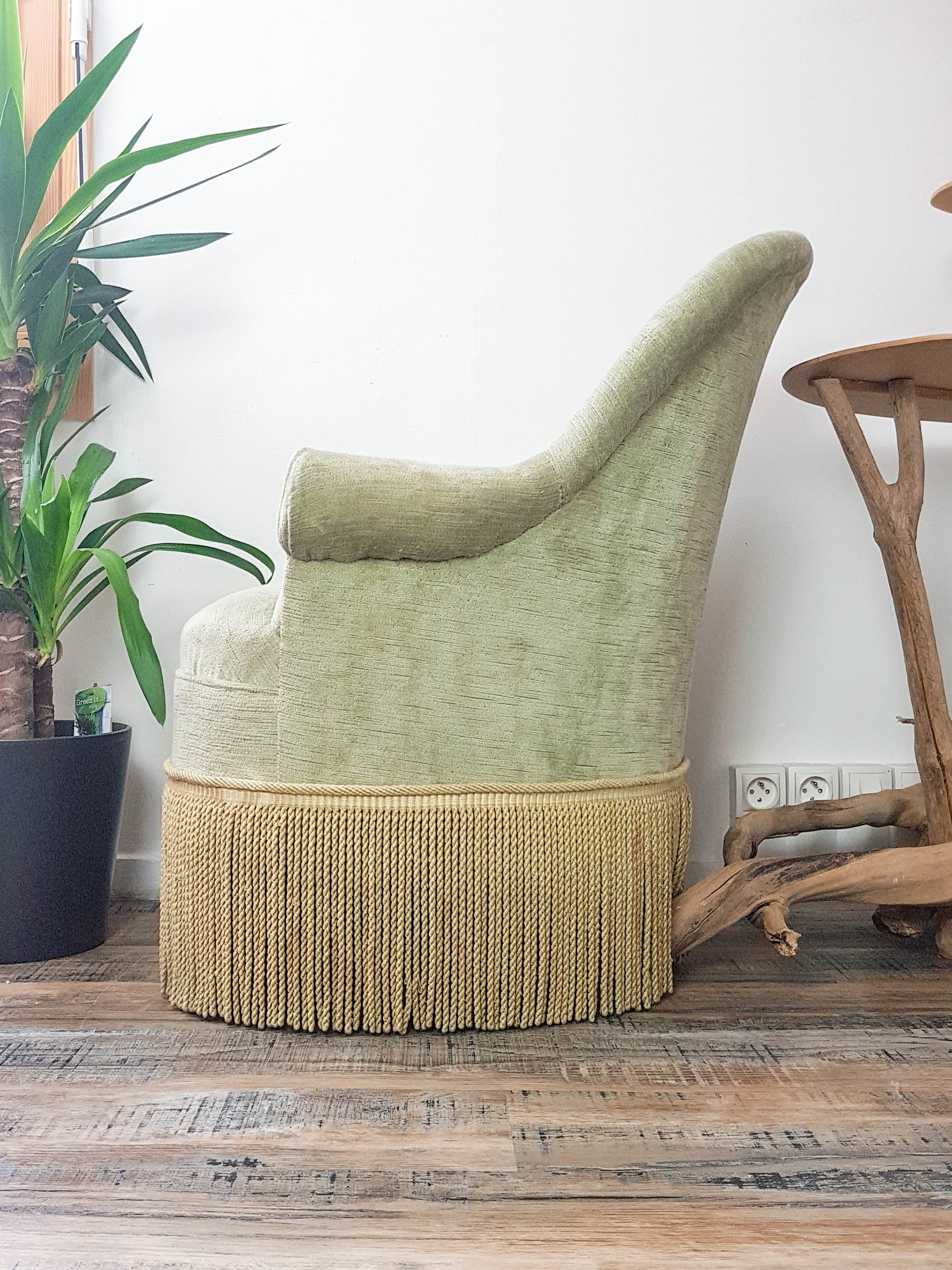 Vintage pistachio green velvet toad chair