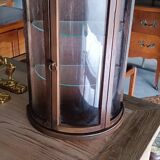 Rounded wall display case