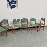 6 community chairs from the 80s
