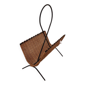 Magazine rack