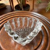 Cendrier en verre moulé