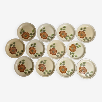 Set of 12 dessert plates decorated with flowers, Revernay art workshop, 20 cm