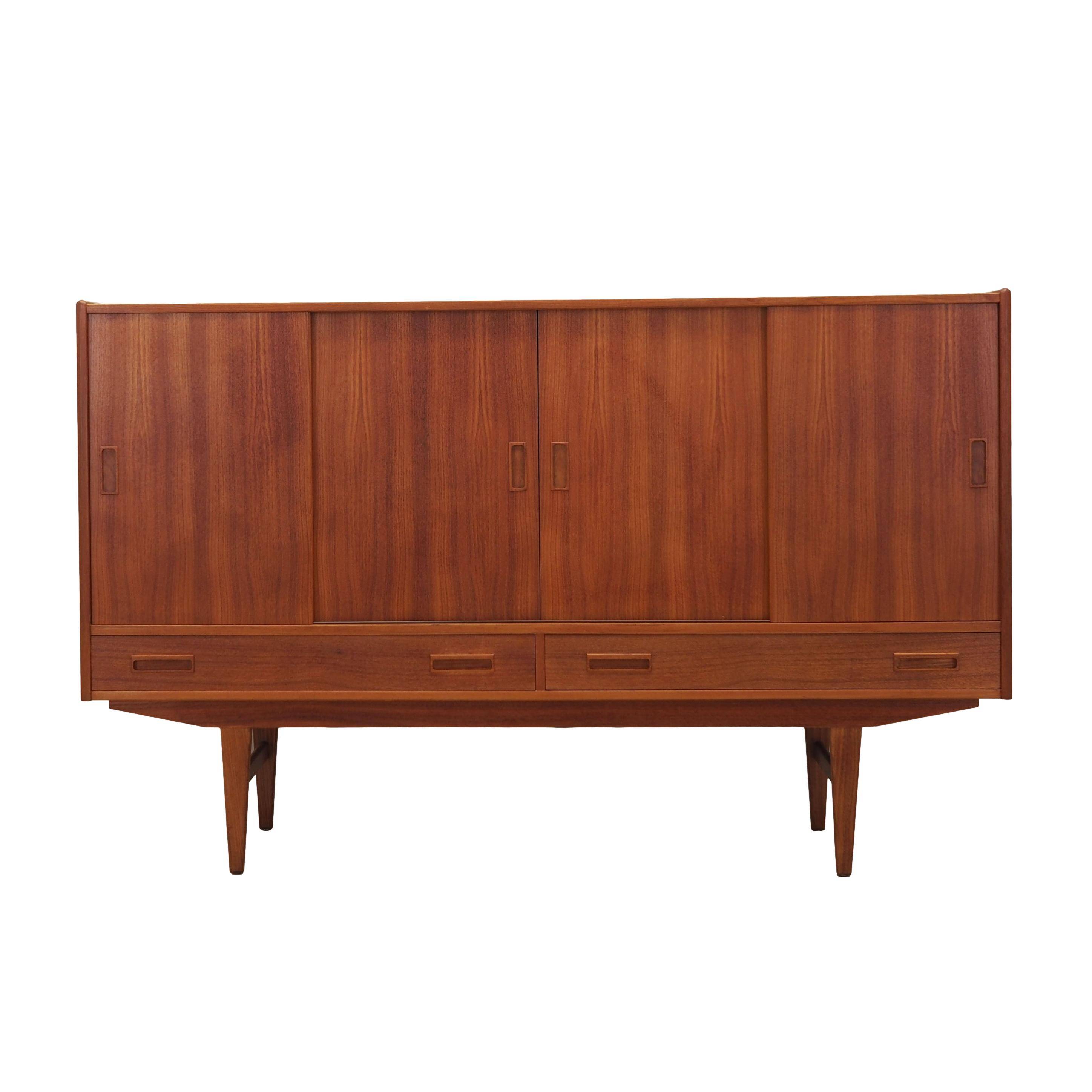 Buffet haut en teck, design danois, années 1970, fabriqué par Børge Dam