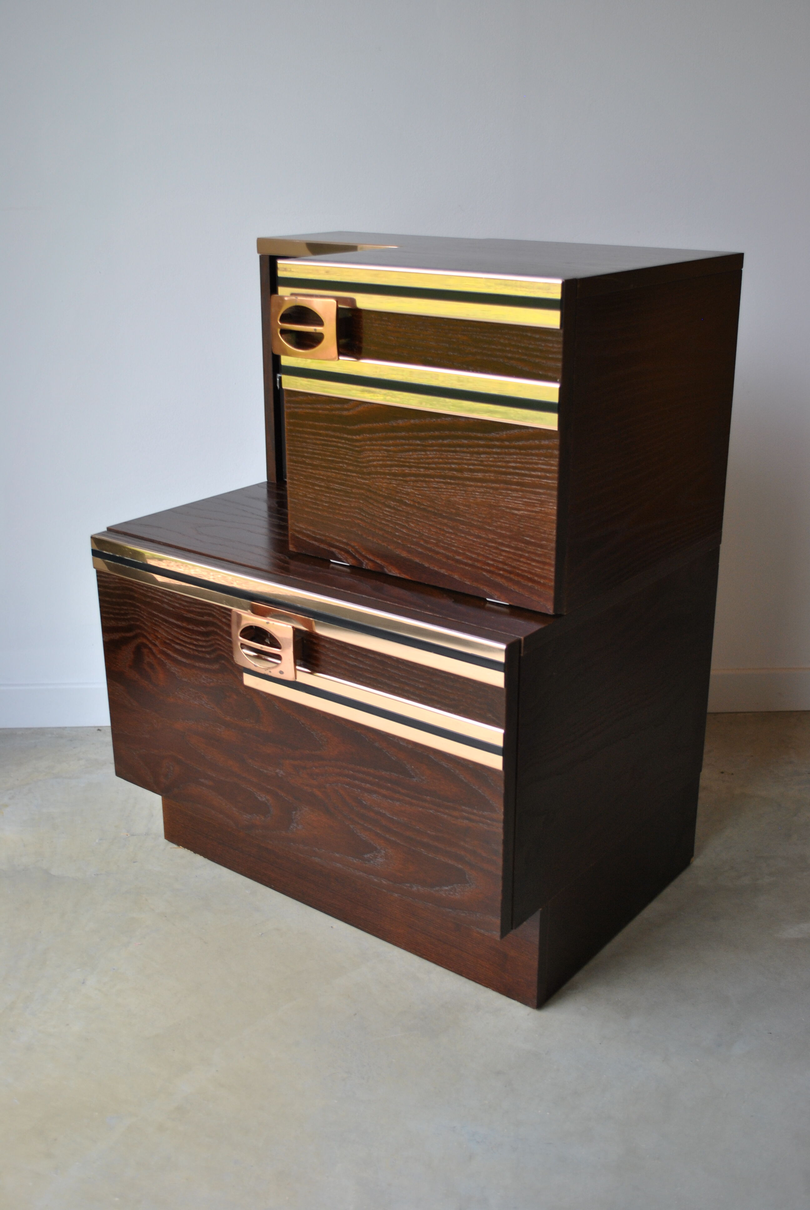 Vintage 1980 bedside