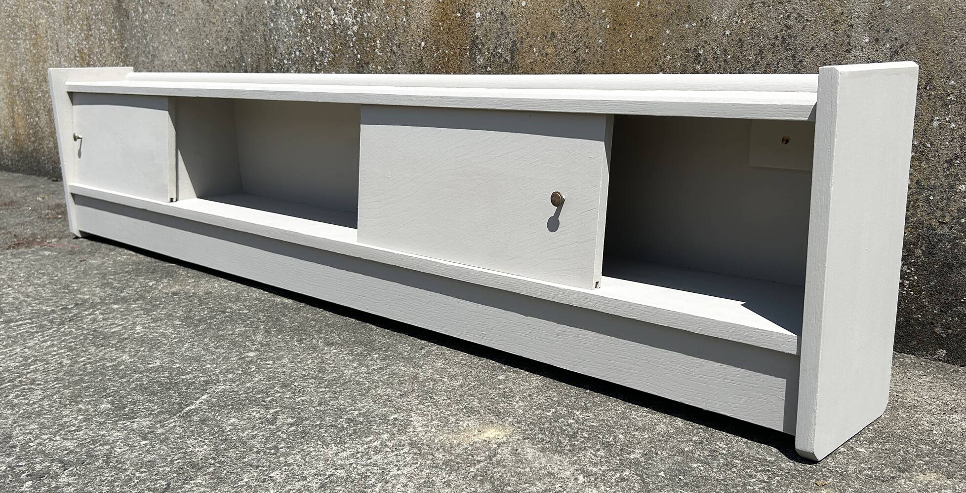 Wall shelf, hanging console, bookcase, cozy, vintage, 50s