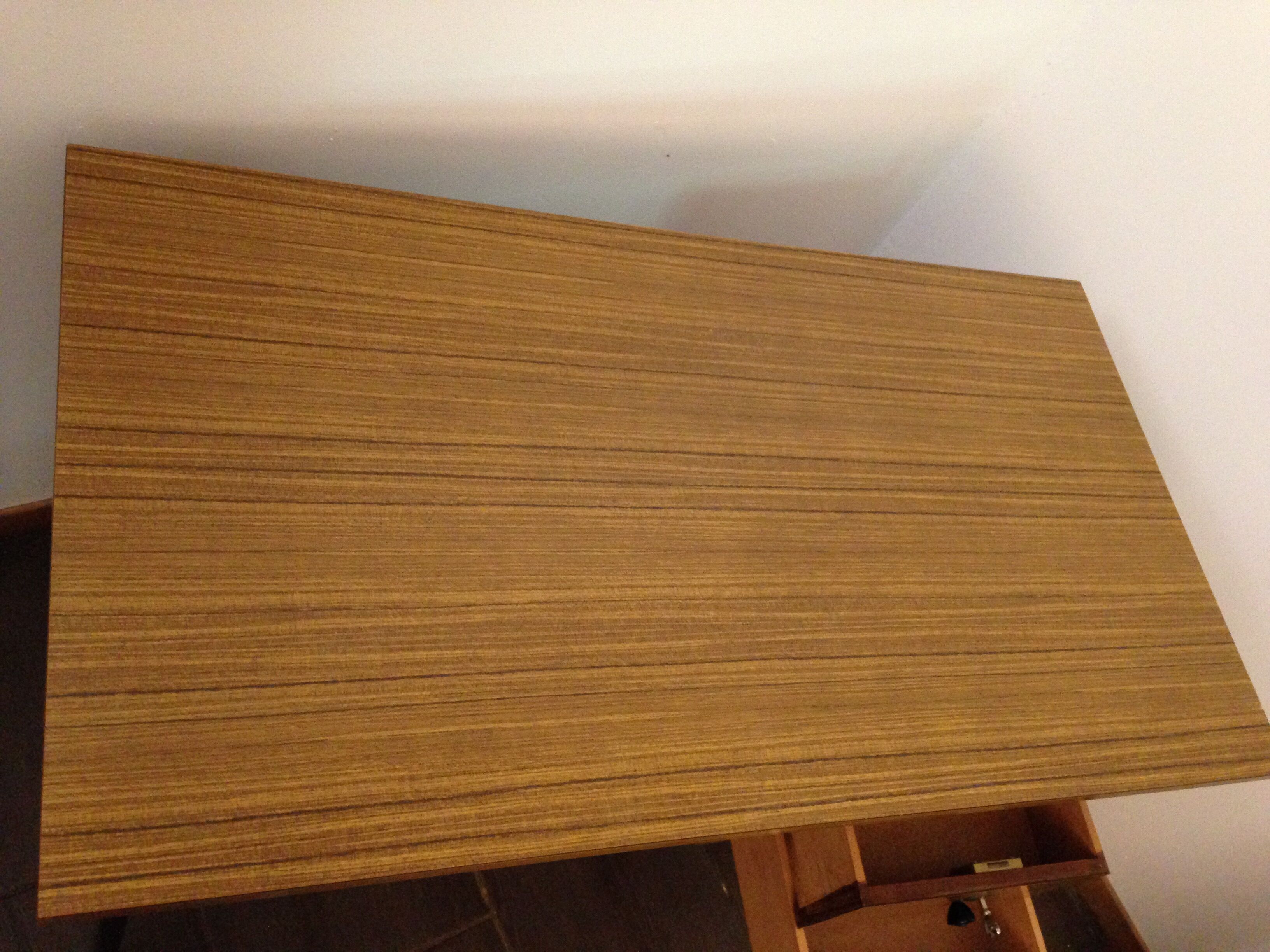 Bureau formica imitation bois 1950