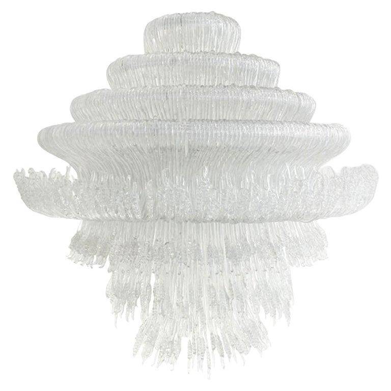 Rare and Sculptural Contemporary Italian Suspension in Light White - Chandelier