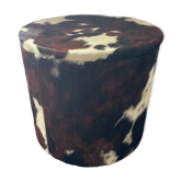 Pouf coffre en peau de vache des années 70