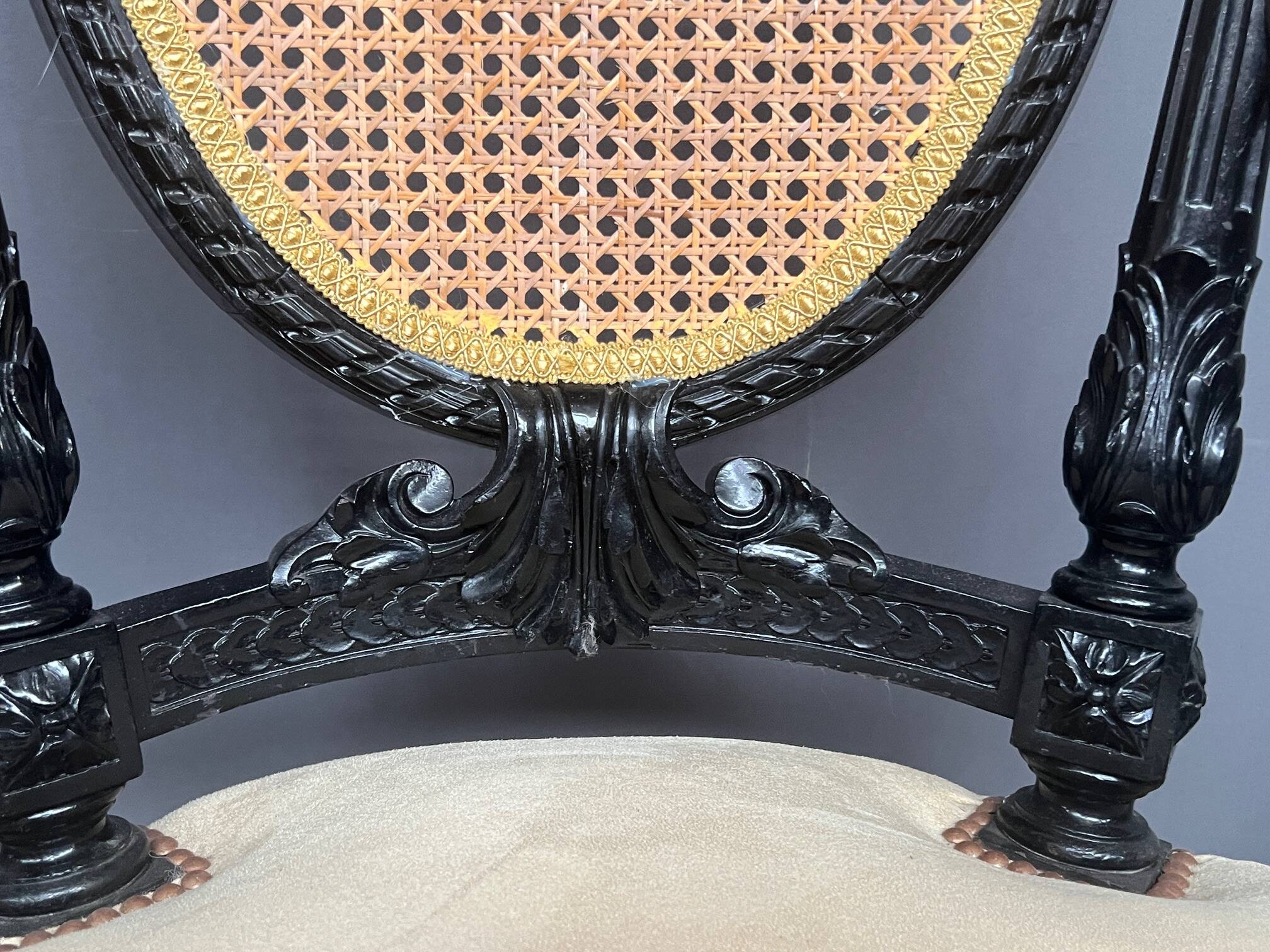 Paire de fauteuils Napoléon III.