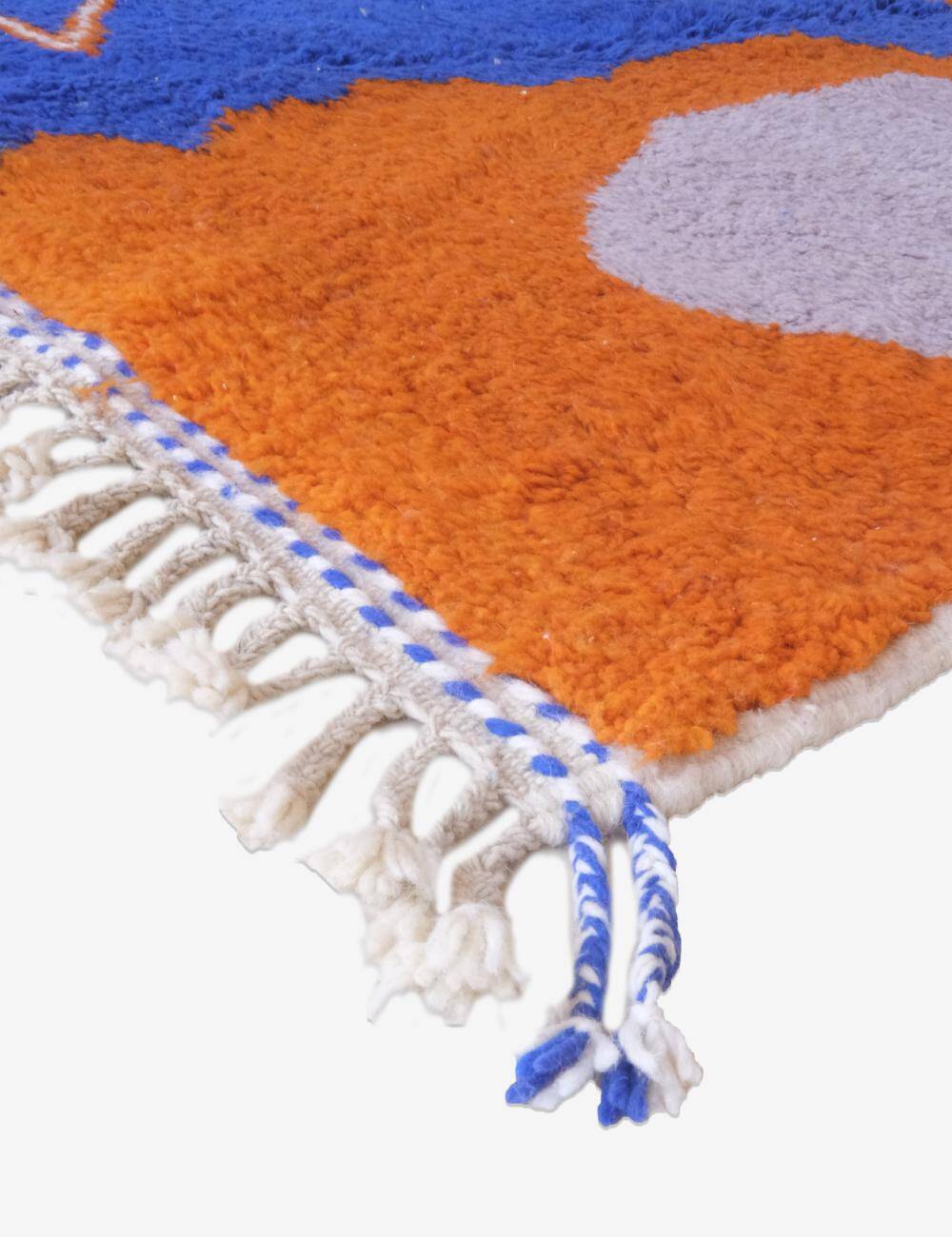 Contemporary Berber Rug - 248 x 155 cm