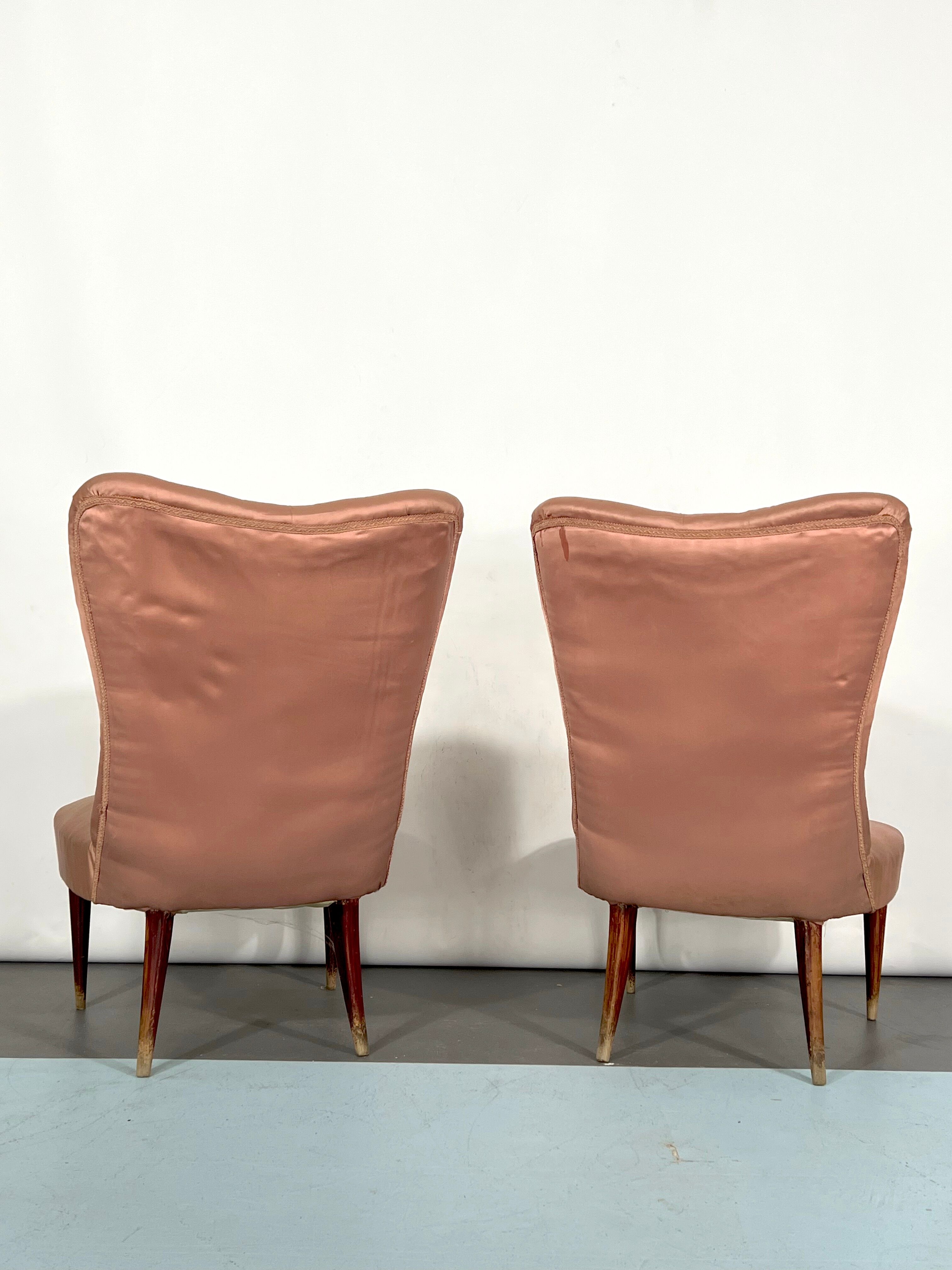 Italian vintage pair of pink club armchairs