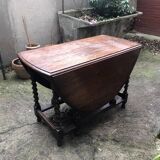 Oval folding English table