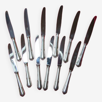 12 couteaux ercuis  metal argente  modele contours victoria