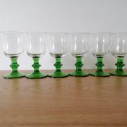 6 verres de liqueur à pied vert