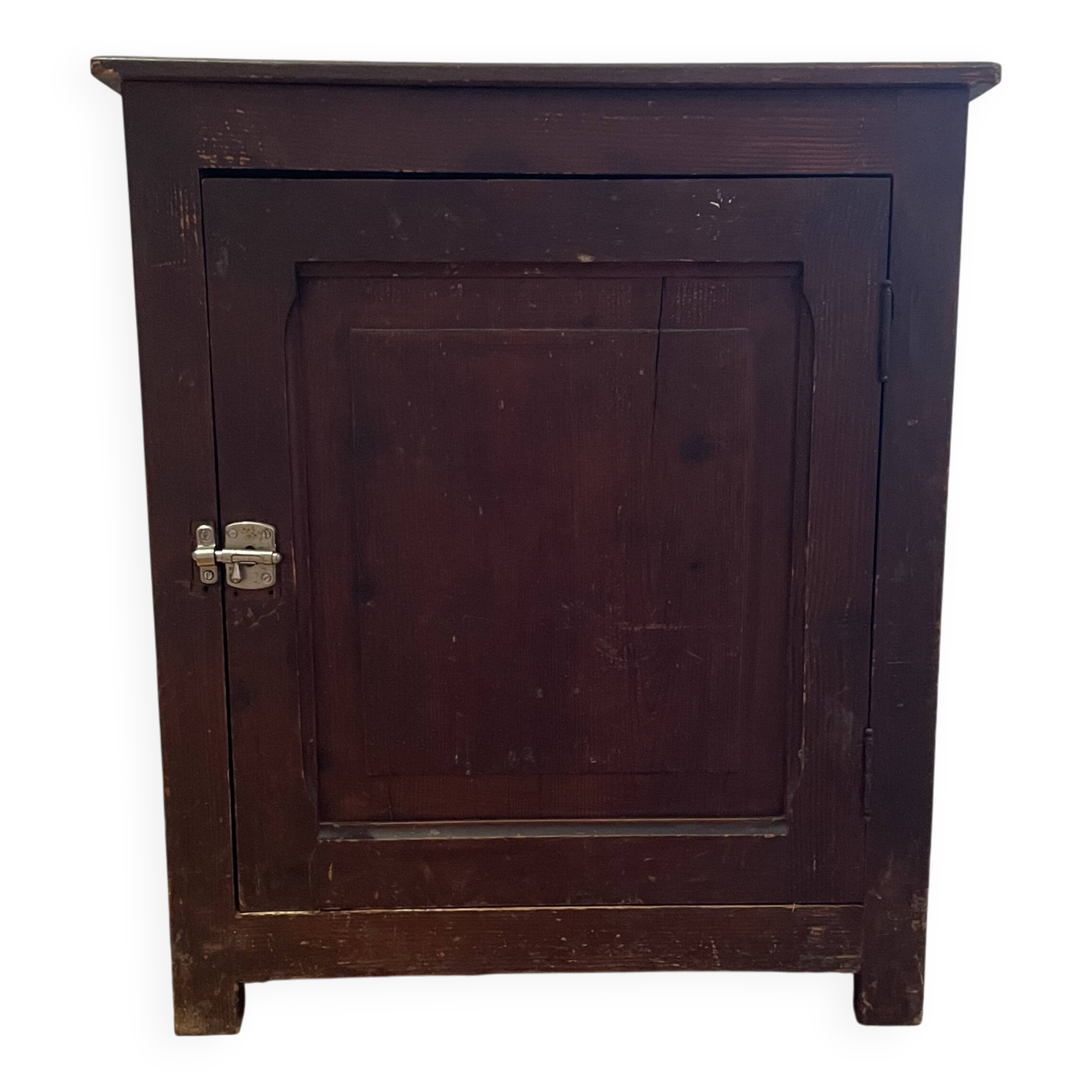 Vintage Parisian compote buffet