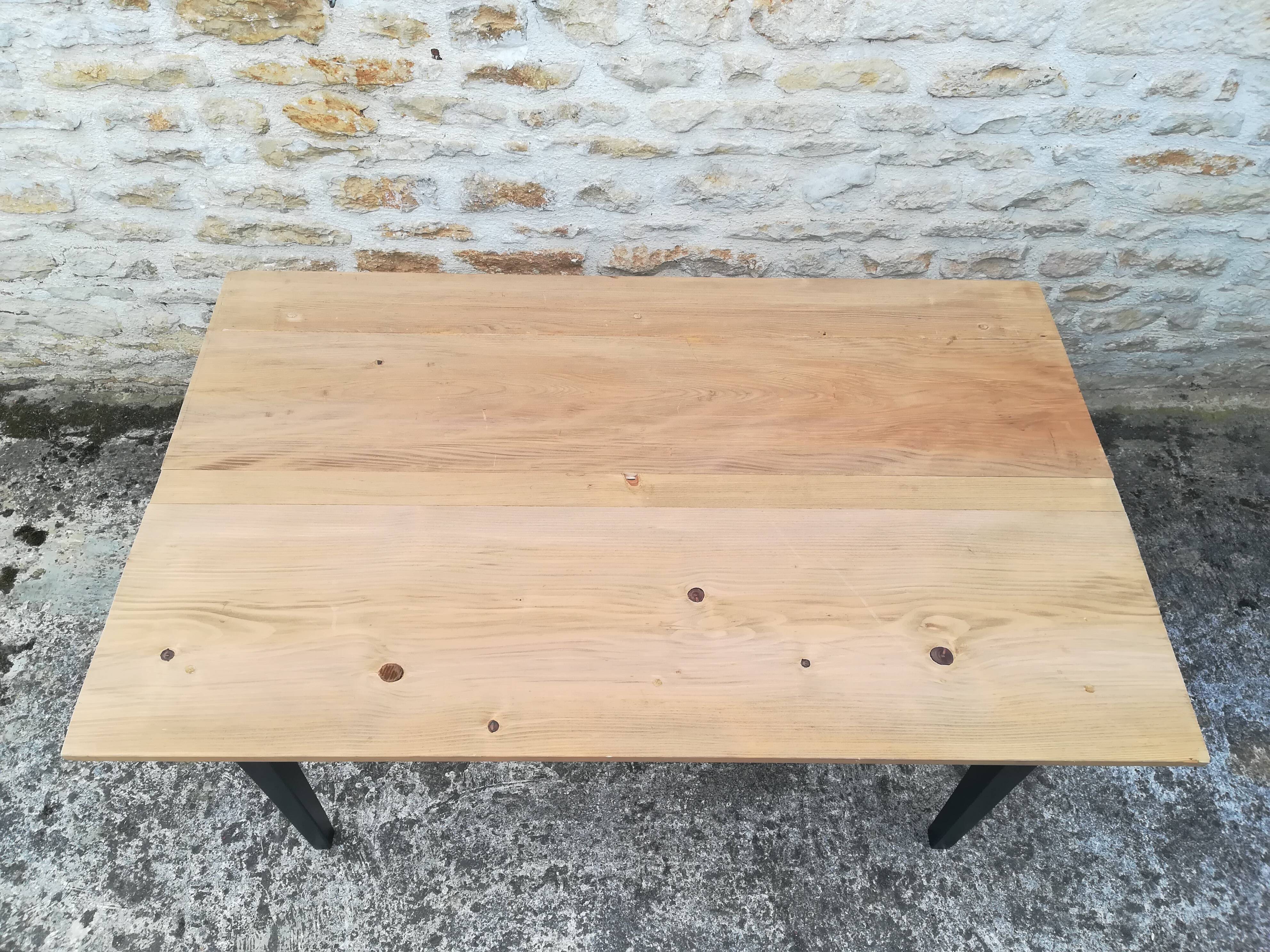 Farmhouse table